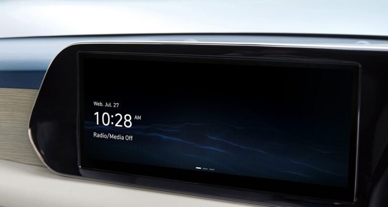 123-tft-color-touch-display-audio-with-smartphone-connectivity