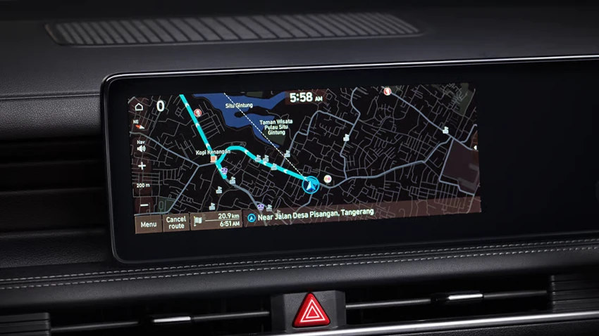 hyundai-stargazer-cartenz-x-Built-in-Navigation